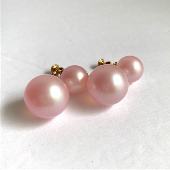 Vintage Pink Pearlescent Earrings Ball Sphere Orb Drop 60s Clip-On Faux Pearl - Picture 3 of 8